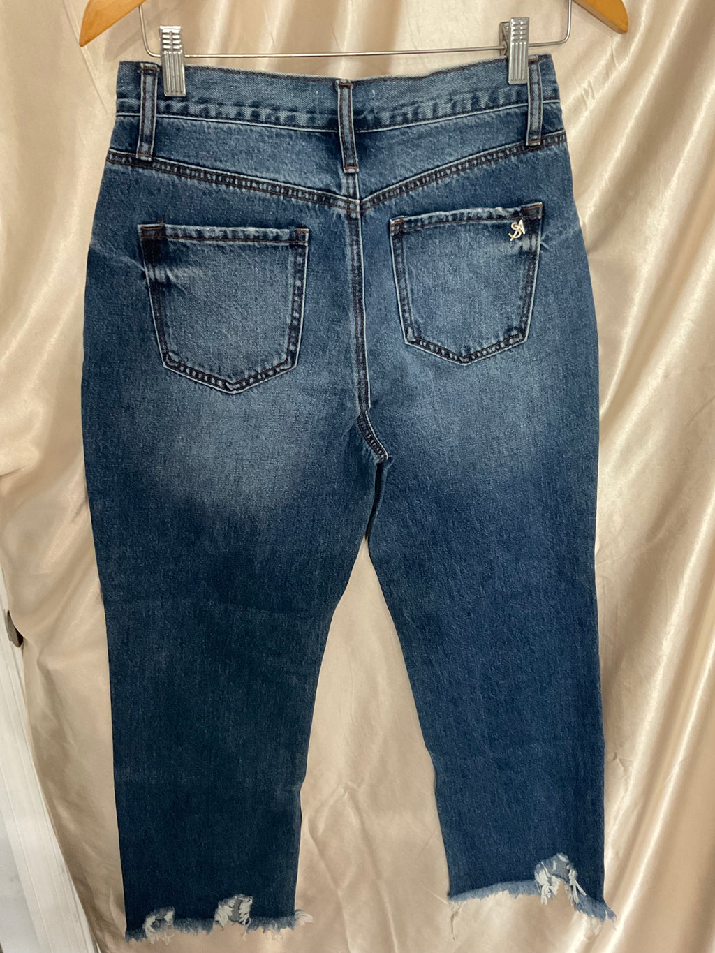 Special A Medium Ripped Denim