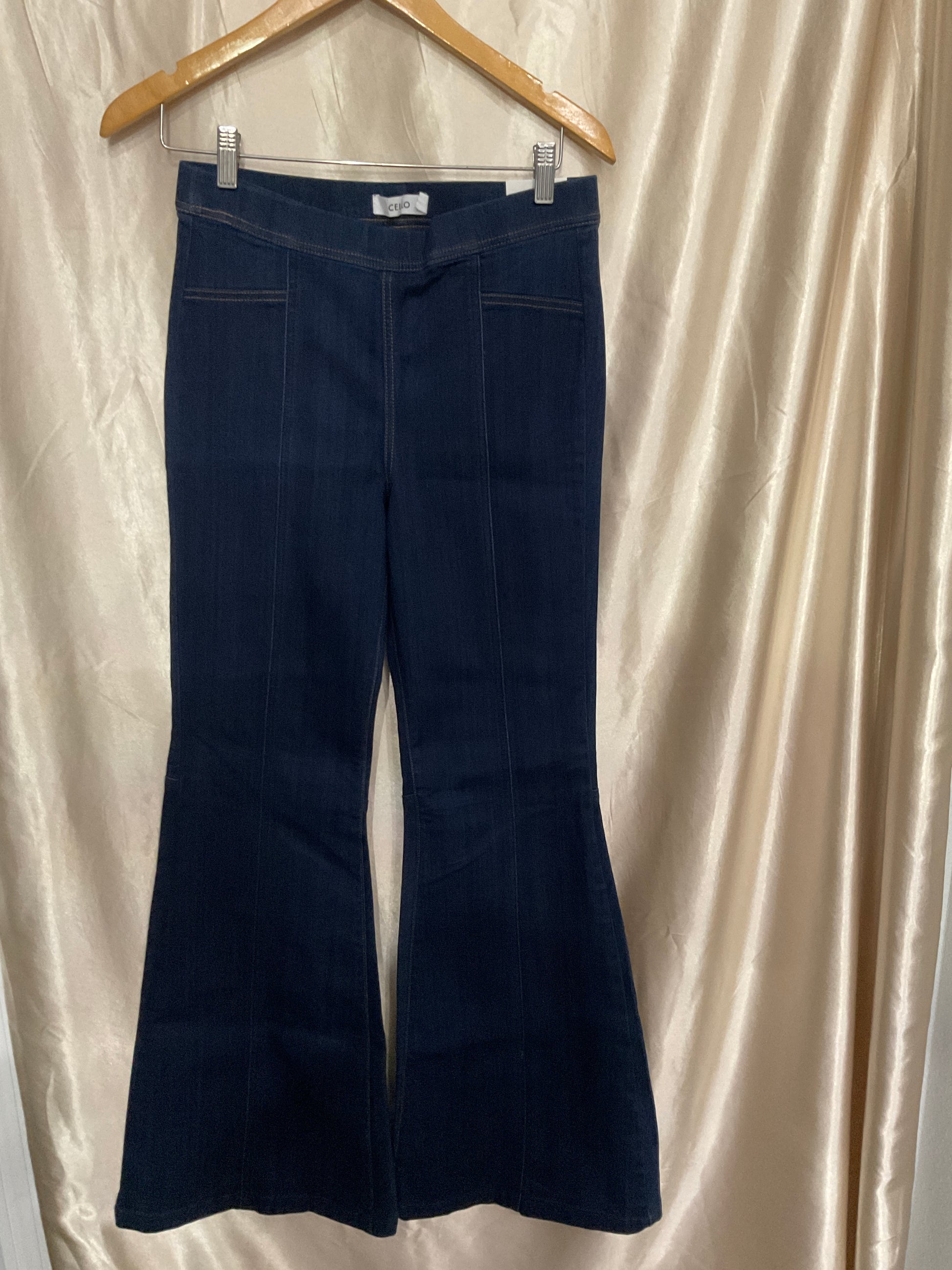 Cello Deluxe Comfort Stretch Flare